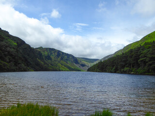 Fototapeta na wymiar Mountains and lake in Ireland 