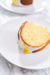 Lemon bundt cake