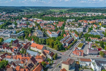 Fototapeta na wymiar Die kreisfreie Stadt Kaufbeuren im Luftbild