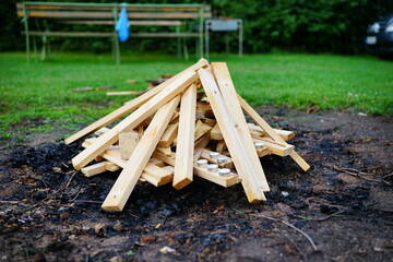 Lagerfeuer trocken