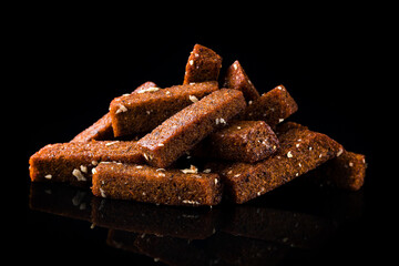 Rye bread Beer snack fried croutons with salt, garlic and cheese