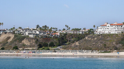 Beach as seen from the San Clemente Pier in Orange County, California, USA - obrazy, fototapety, plakaty
