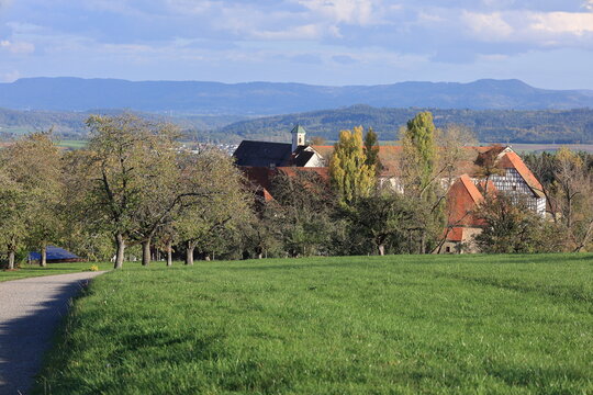 Blick auf Kloster Kirchberg im Schwarzwald	