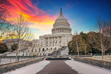 Winter in Washington DC: US Capitol at winter sunset - 545550373