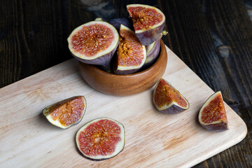 Ripe figs cut into pieces, close up