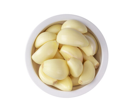 Garlic in a bowl isolated on transparent png