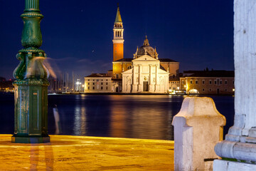 Venezia. Veduta notturna di San Giorgio Maggiore da Punta della Dogana
