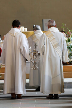 Faith and religion. Catholic church.