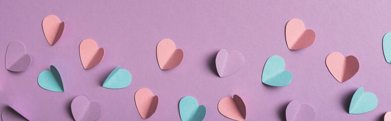 Fototapeta premium top view colorful paper hearts
