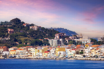 Naklejka premium City by the Sea. Messina, Sicilia, Italy. Colorful Sunrise Sky Art Render.