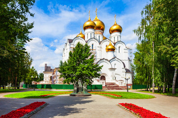 Fototapeta na wymiar Assumption Cathedral in Yaroslavl, Russia