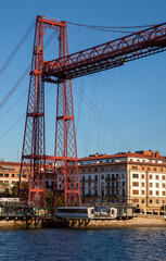 Puente de Vizcaya, también conocido como Puente Bizkaia, Puente colgante, Puente de Portugalete, o Puente colgante de Portugalete