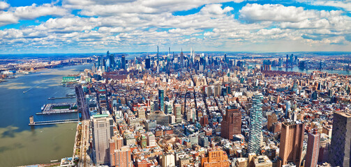 Fototapeta na wymiar New York City epic skyline aerial panoramic view