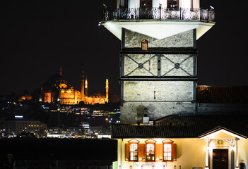 maiden's tower in night