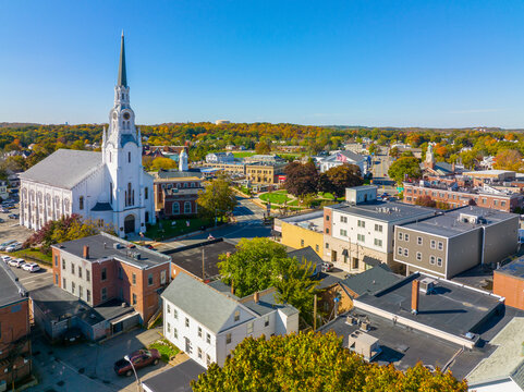 First Congregational Church of Woburn at 322 Main Street in historic downtown Woburn, Massachusetts MA, USA. 