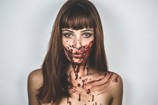 ragazza killer cannibale sangue