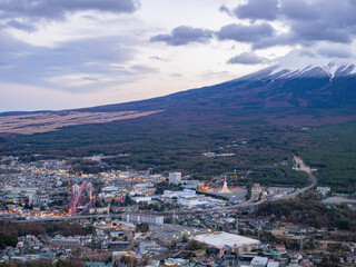 Fototapeta na wymiar Afternoon high angle view of the Mt. Fuji with cityscape