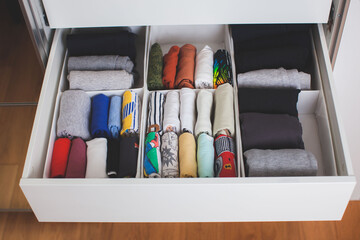 Vertical clothing storage ideas. Marie Kondo methods in really life. 