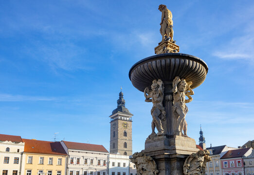 Czech Republic, South Bohemian Region, Ceske Budejovice, Samson Fountain on Premysl Otakar II Square