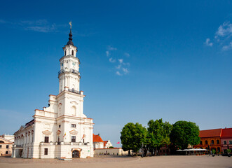 Fototapeta na wymiar Kaunas town hall square, Lithuania