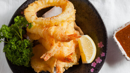 Langostinos con gabardina, langostinos rebozados