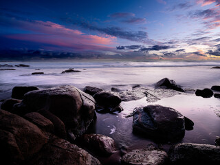 Obraz premium sunset over the sea