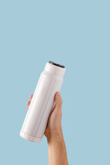 hand water filter. cartridge with a carbon filter