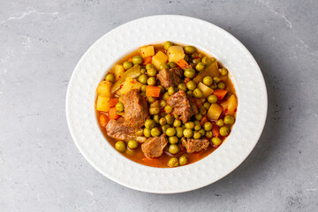 Turkish Food Meaty Green Pea Stew - Stewed Meat Etli Bezelye.