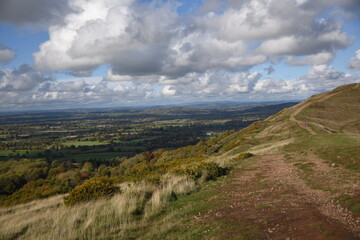 Fototapeta premium the views from the top of British camp hill fort, at the top of Malvern on a sunny day at the start of autumn 
