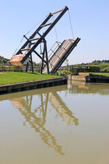 Lifting Bridge on the Kennet and Avon Canal, Wiltshire	