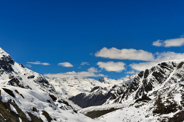 Baralacha to Manali, Himachal Pradesh (India)