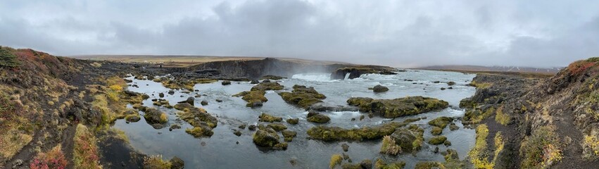 CASCATE ISLANDESI