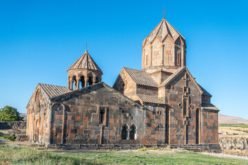 Fototapeta na wymiar Armenia, Hovhannavank monastery, Caucasus mountains