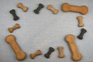 A pattern of dog biscuits