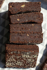 Brownie pokrojone na kawałeczki