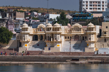 The sacred architecture of Pushkar's city buildings