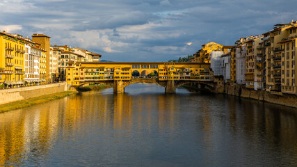 Obraz premium Famous Ponte vecchio in Florence, Italy on 2020