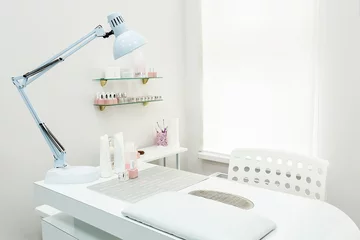Tableaux ronds sur plexiglas Anti-reflet ManIcure Room for manicure in the beauty salon. nail salon room