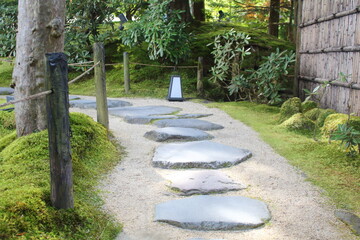 日本庭園の小道