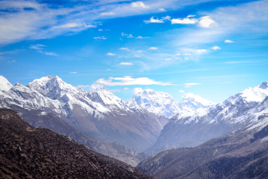 Manang, Khangsar, Nepal, mountains and clouds