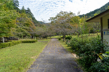 金剛院・鹿原公園・弘法の滝
