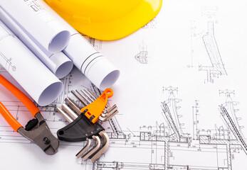 Engineering drawings and hardware tools