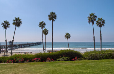 Panoramic view of the San Clemente Pier in Orange County, California - obrazy, fototapety, plakaty