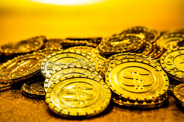大量の金貨のイメージ