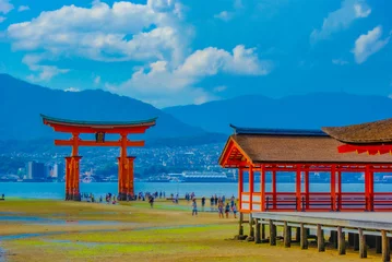 Tuinposter 宮島・厳島神社の鳥居 © kanzilyou
