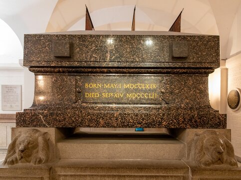 Tomb Of The Duke Of Wellington In The Crypt Of St Paul's Cathedral