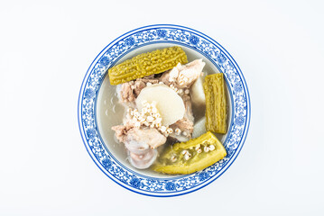 Summer Dehumidification Soup Yam Bitter Gourd Pork Bone Soup