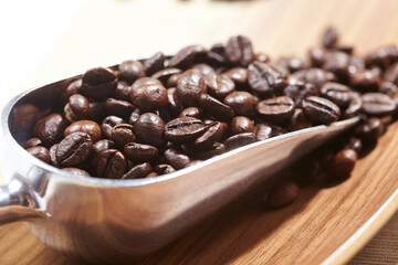 coffee beans in the spoon