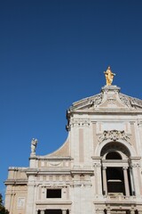 Obraz premium Italy, Umbria, Perugia: View of Santa Maria degli Angeli in Assisi.