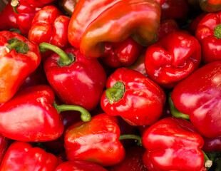 red pepper on market counter